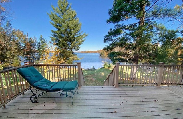 Robbins Ridge Lake Home On Beautiful Nelson Lake, Hayward, WI