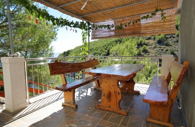 Robinson home in Žrnovo with Seaview, Terrace (3638-3)