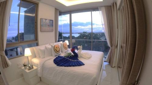 Rocco 513 - Corner 1 bedroom Condo with Seaview