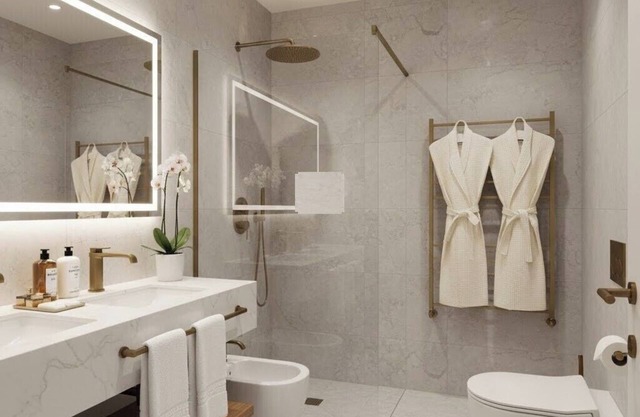 Romantic Ligurian Getaway – Elegant 3BR Apartment in the Heart of Sarzana