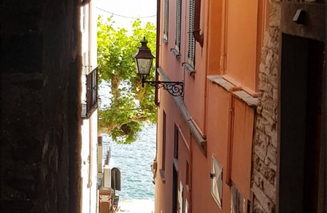 Romantic village house on Lake Como (I SCALITT)