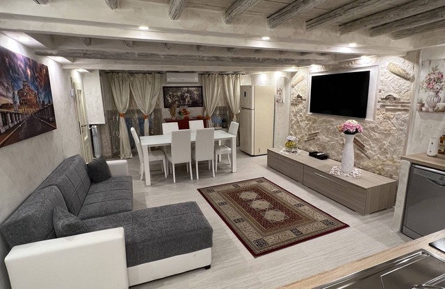 Rome historic center 800 meters from Trevi Fontain, 2 bathrooms