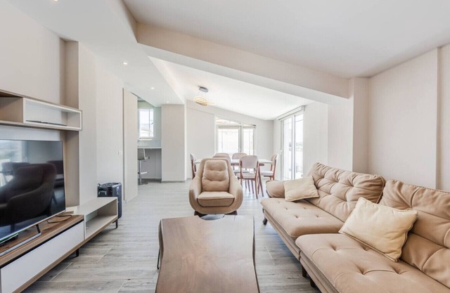 Rooftop Apartment with Private Pool