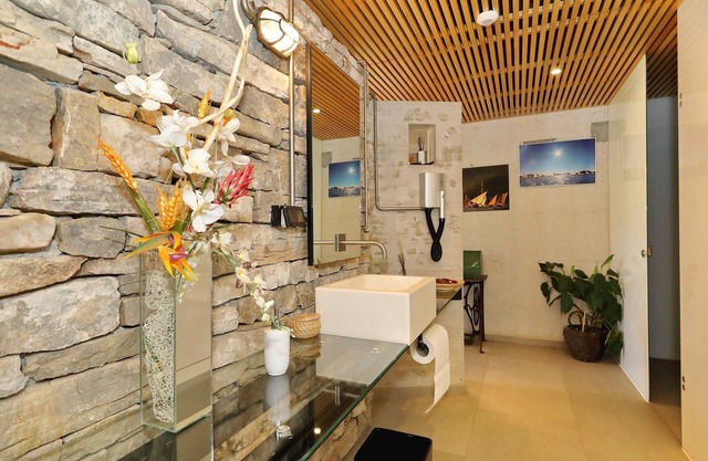 Room 8 - Perfect Glamping for people who want more!