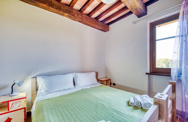 Room 'Casale Rialto - Corcurione' with Shared Garden, Wi-Fi and Air Conditioning