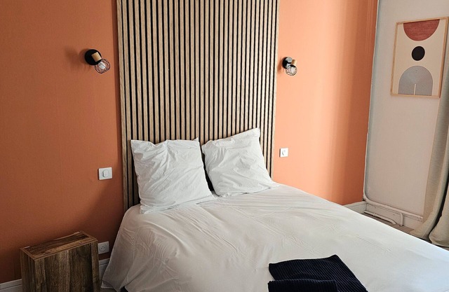 Room 'Double Room' with Shared Terrace, Wi-Fi and Air Conditioning