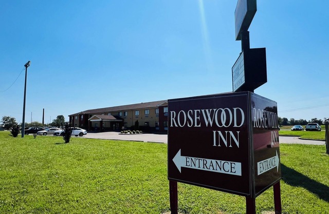 Rosewood Inn By OYO Union City I-69