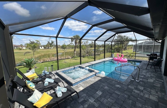 Rotonda Retreat - Southwest Florida! Luxurious and quiet escape!