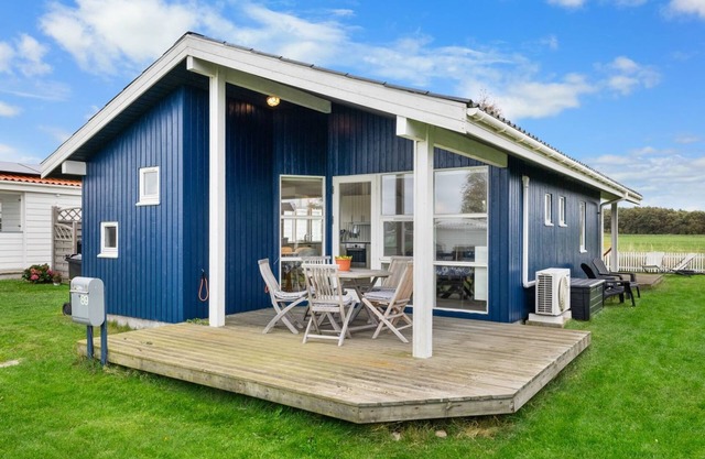 "Roya" - 100m from the sea by Interhome