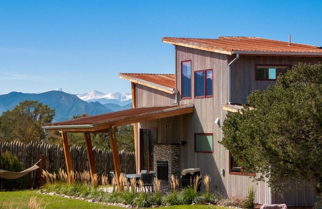 Royal Gorge Cabins