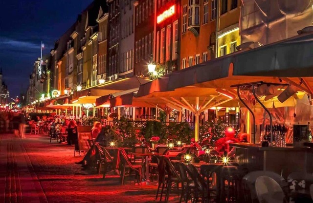 Royal Residence – 2BR by Amalienborg