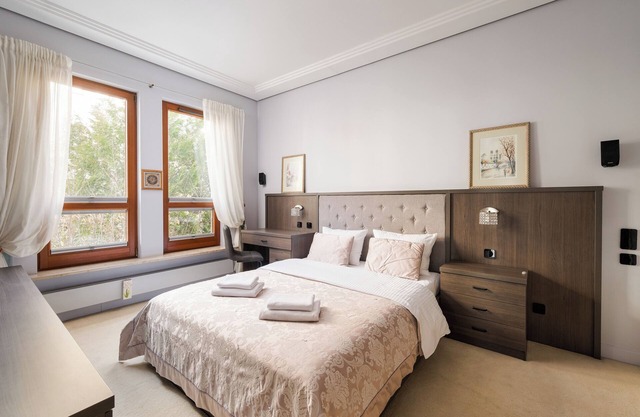 Royal Wilanów Spacious Apartment