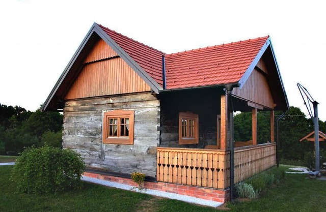 Rural Croatian Estate with Sauna, private Forest, Garden, Nature Spa
