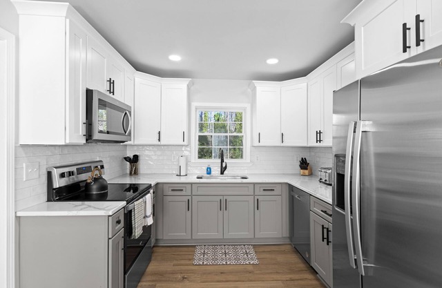 Rustic Chic Midterm Home