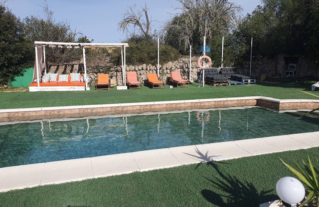 rustic house with 2 bedrooms private pool barbecue in quiet area