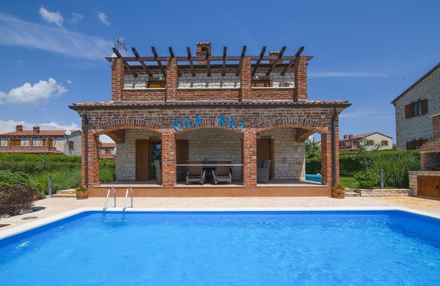 Rustic villa Raj in Istria