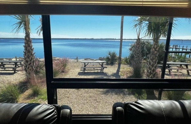 RV with dock and bay access-pet-friendly!