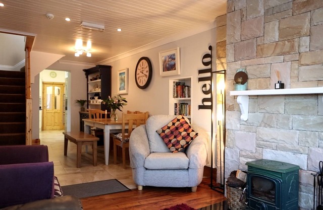 Ryans Roundstone Retreats Old bakery (3 bedrooms)