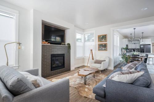 S'More Bend home