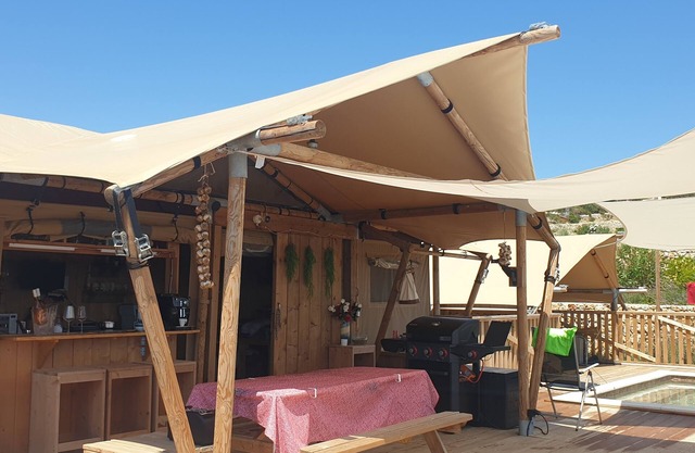 Safari Lodge mit Meerblick in Natur pur Ohne Nachbarn