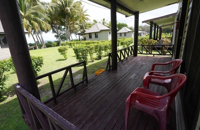 Safe Landing Eco Lodge