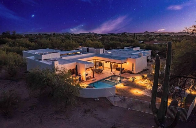 Saguaro Sunrise Private Heated Pool Arcade Games
