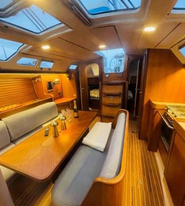 Sailboat 39ft Sleep 6 in Heart of City Centre in Fredrikstad