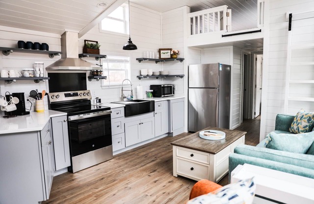 Salt & Pepper ("In The Pines" at KY Lake) | 121 & 131 Pine Grove Lane, Dover, TN 37058