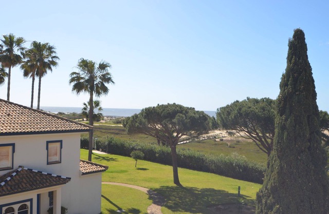SAN BRUNO 73 - Two Bedroom Apartment, Sleeps 5