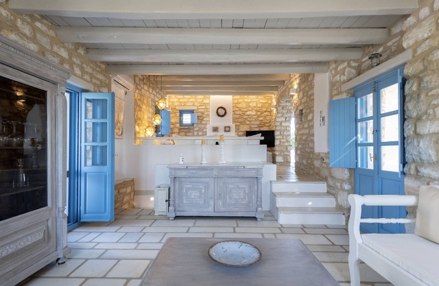 Sand Key Villa 1 - A beautiful cycladic residence 400m from the beach