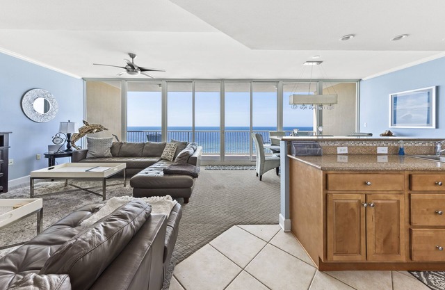 SANIBEL CONDO-LAST MINUTE DISCOUNTS! Penthouse Level-Amazing views