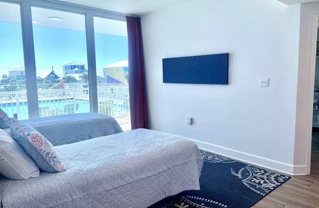 Sanibel–Family-Friendly Gulf Escape-Sleeps 12