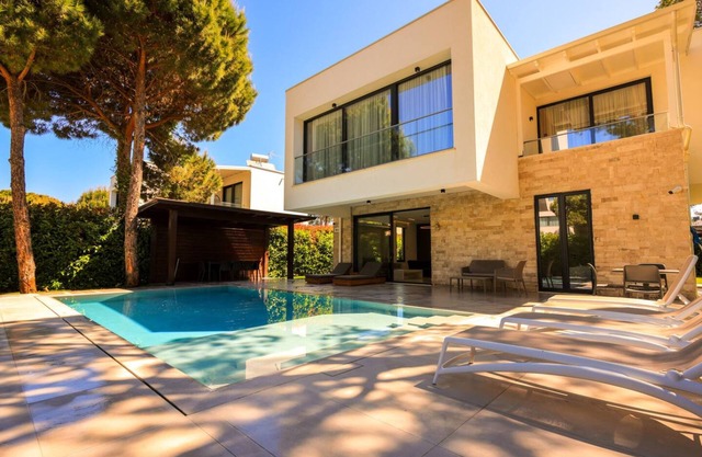 SanPietro Individual Villa