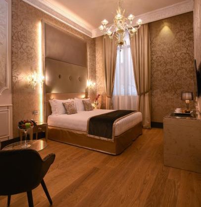 Santa Croce Boutique Hotel