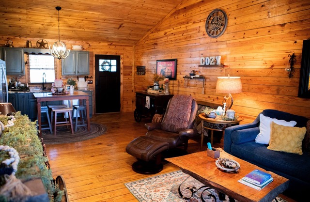 Say Hello to Cozy Cabina!