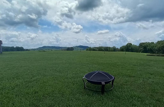 Scenic Farm with lots to do and lots of room