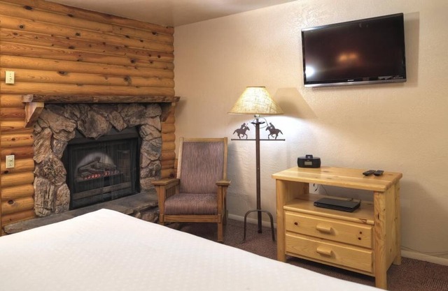 Scenic Landscape & Outdoor Recreation, Three Serene Units