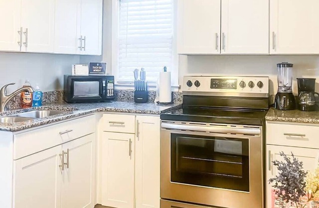 Schiffman Northeast Nook