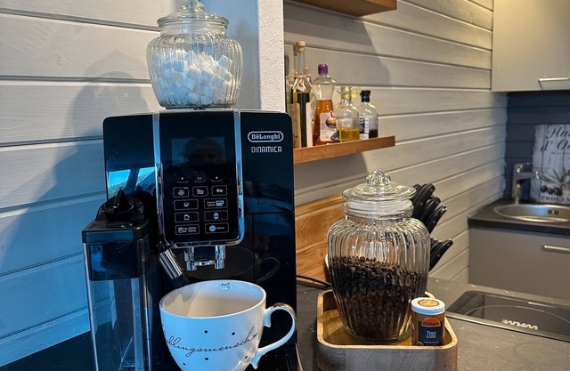 'Schwarzwaldlodge Zeitlos' with Mountain View, Private Terrace and Wi-Fi