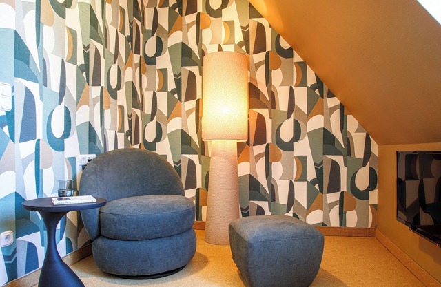 Schweifgiebelhaus Thierhaupten- Monastery residence on the Lech Cycle Path