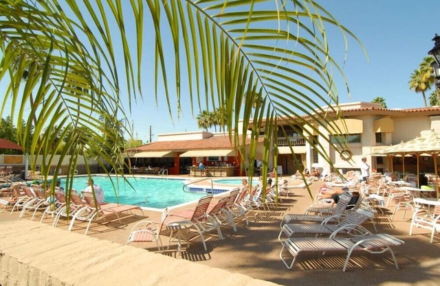 Scottsdale Resort Peaceful 2BR Condo with Fitness Center