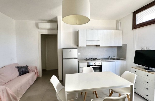 SE070 - Senigallia, delightful two-room apartment just renovated