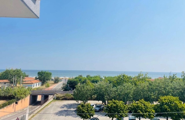 SE146 – two-room apartment with terrace a stone's throw from the sea