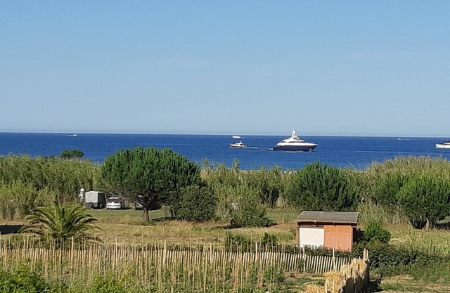 SEA VIEW campsite KON TIKI Beach PAMPELONNE - gulf SAINT TROPEZ Mobil home MOOREA