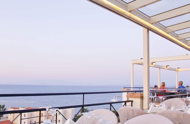 Sea View Resorts & Spa