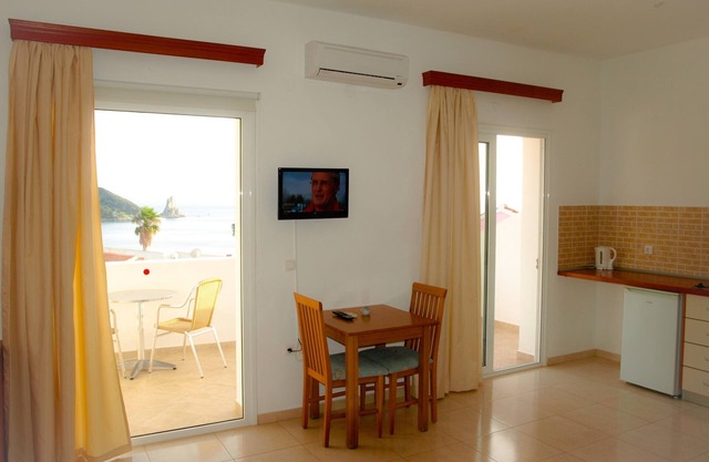 Sea view studio