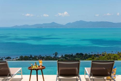 Seabreeze Haven Tropical Villa