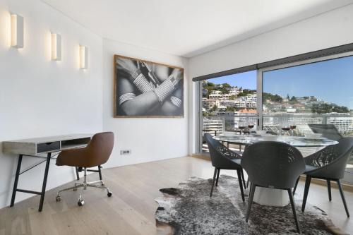 Seacliffe 502 by Host Agents