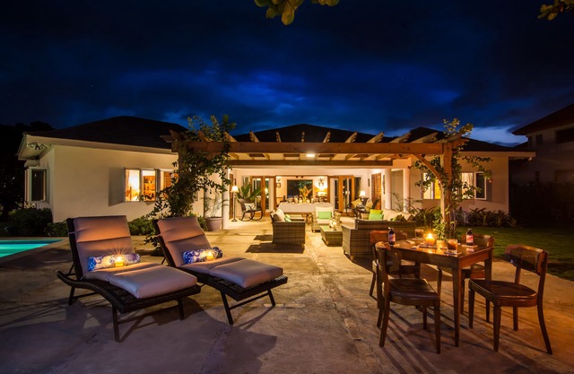 Seahorse- - A Slice Of Caribbean Paradise On A Private Beach, Gated Community