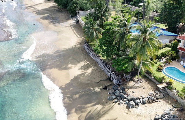 Seaside 3-BR Apartment Style Villa Black Rock- Pride of Courland Tobago